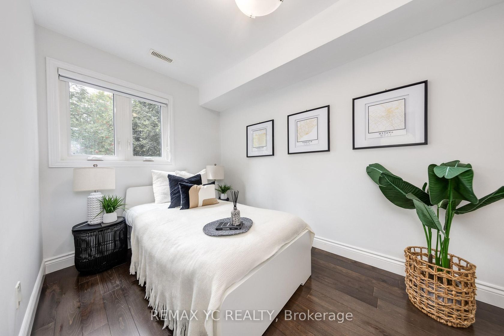 Photo 21 at 242 Milan Street, Moss Park, Toronto Photo 21 at 242 Milan Street, Moss Park, Toronto