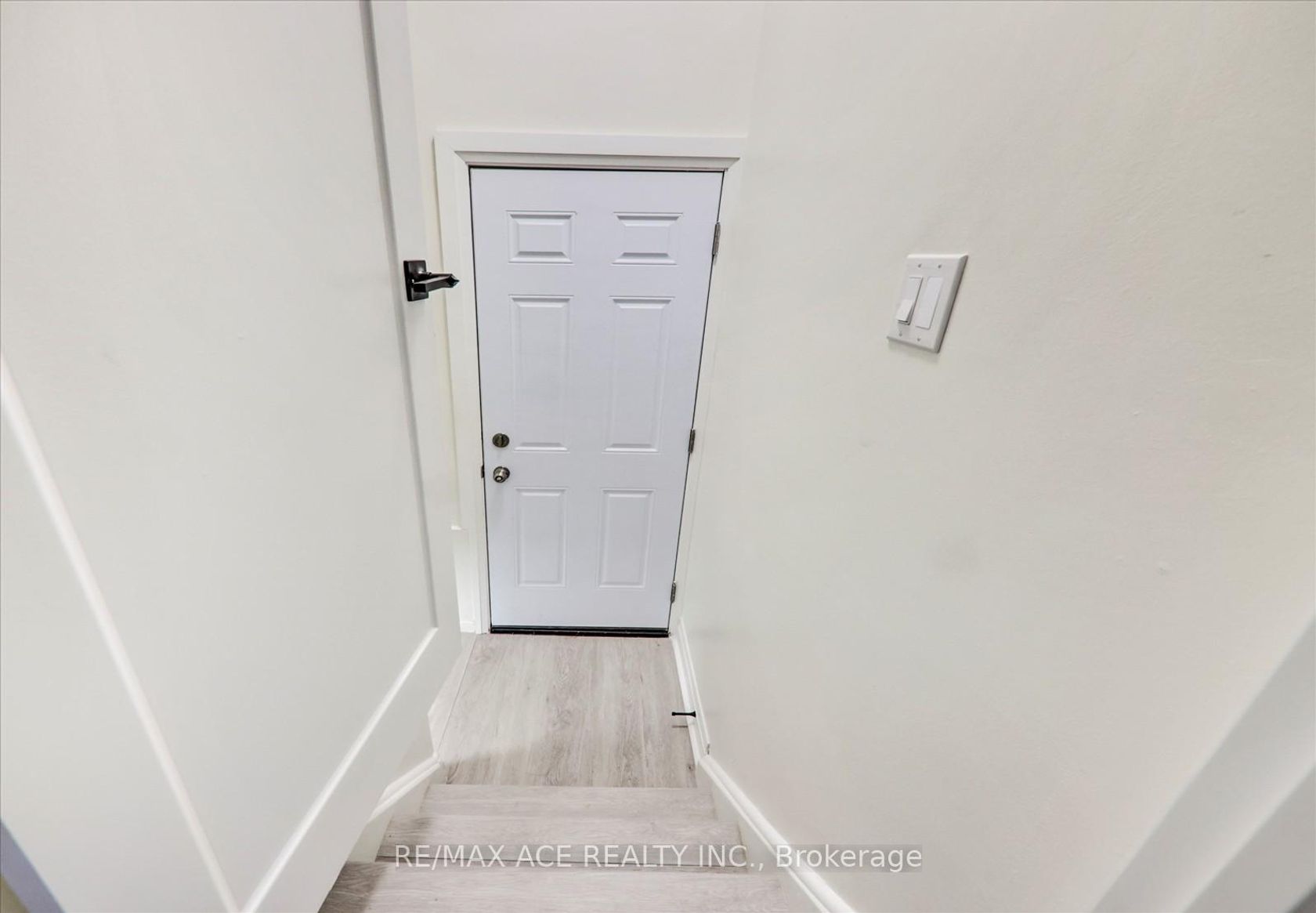 Photo 23 at 19 Blakemanor Boulevard, Woburn, Toronto Photo 23 at 19 Blakemanor Boulevard, Woburn, Toronto