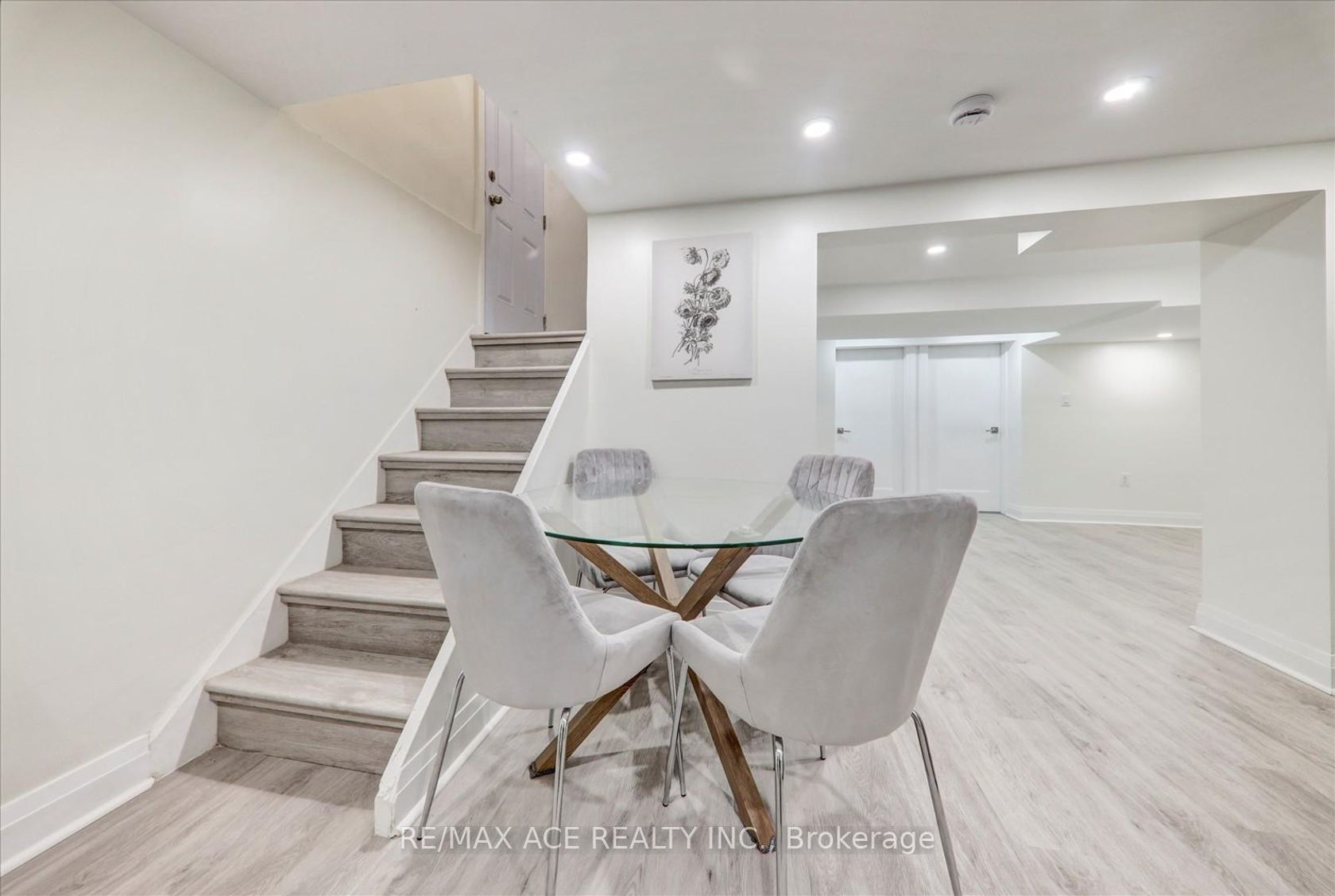 Photo 24 at 19 Blakemanor Boulevard, Woburn, Toronto Photo 24 at 19 Blakemanor Boulevard, Woburn, Toronto