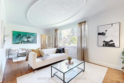 Photo 4 at 146 Pinegrove Avenue, Cliffside, Toronto