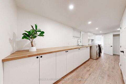 Photo 25 at 146 Pinegrove Avenue, Cliffside, Toronto