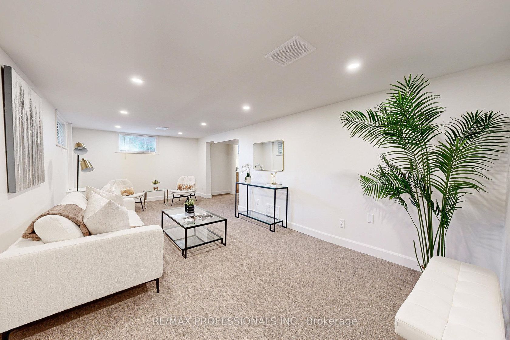 Photo 19 at 146 Pinegrove Avenue, Cliffside, Toronto Photo 19 at 146 Pinegrove Avenue, Cliffside, Toronto