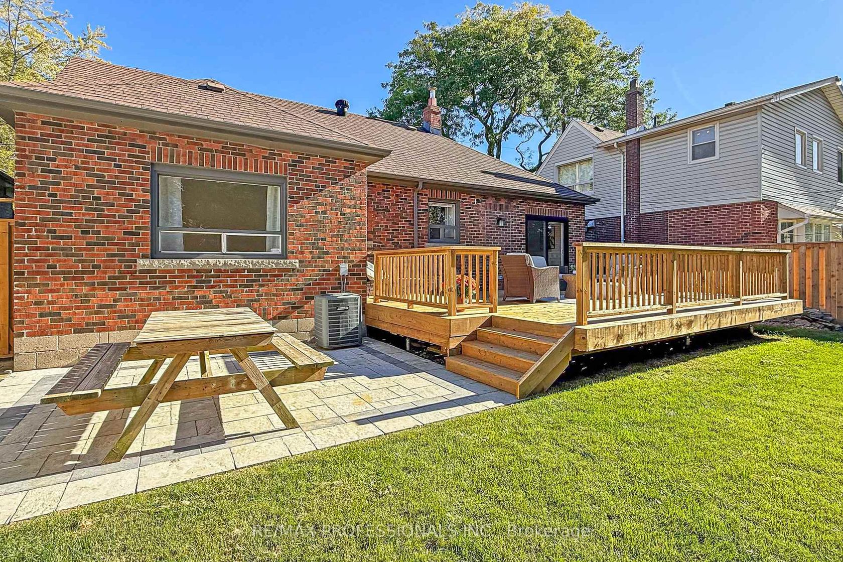 Photo 29 at 146 Pinegrove Avenue, Cliffside, Toronto Photo 29 at 146 Pinegrove Avenue, Cliffside, Toronto