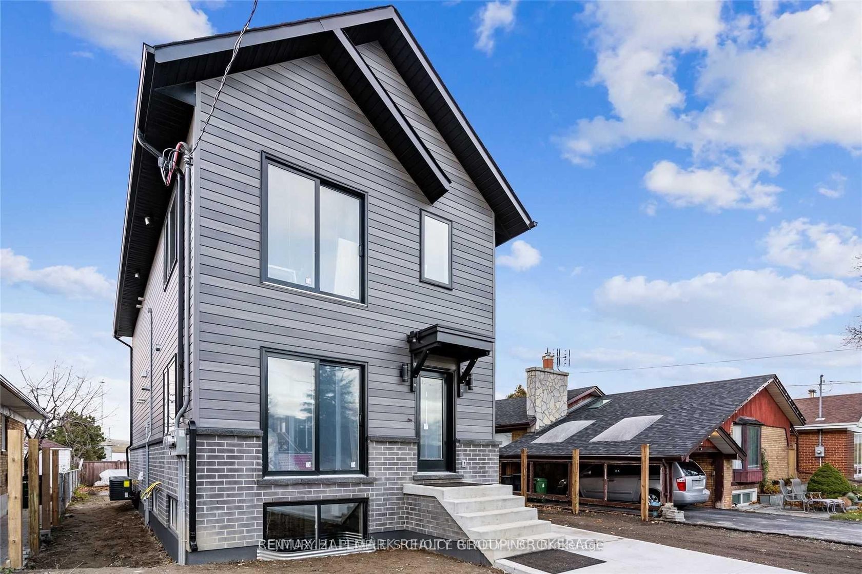 Photo 1 at 54 Westhampton Drive, The Westway, Toronto Photo 1 at 54 Westhampton Drive, The Westway, Toronto