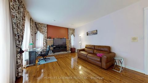 Photo 10 at 411 Cummer Avenue, Newtonbrook East, Toronto