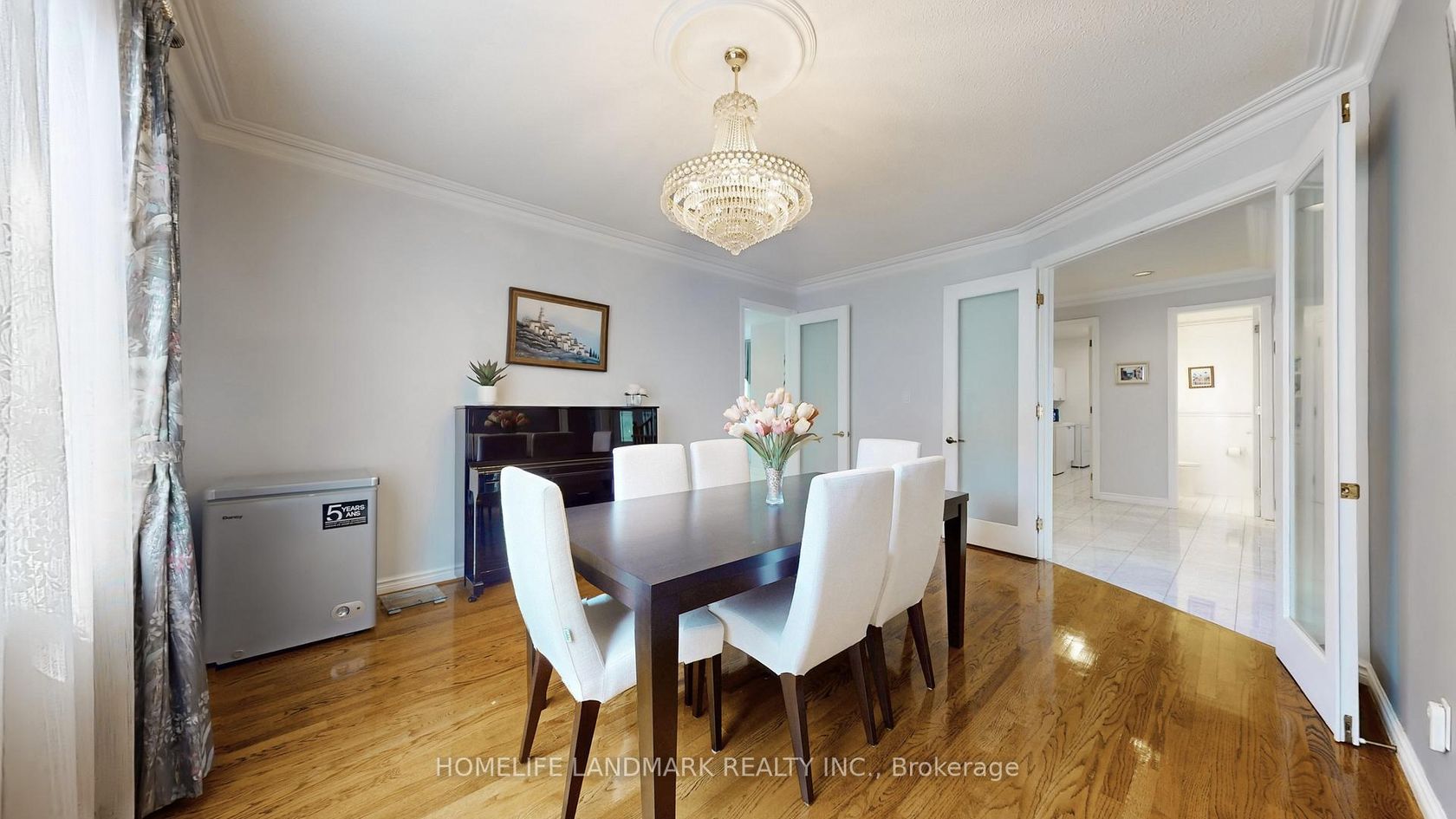 Photo 9 at 411 Cummer Avenue, Newtonbrook East, Toronto Photo 9 at 411 Cummer Avenue, Newtonbrook East, Toronto