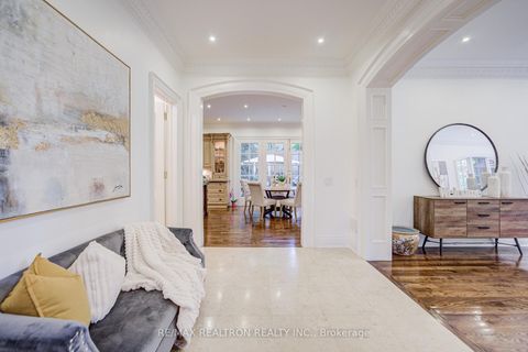 Photo 6 at 7 Legacy Court, Windfields, Toronto