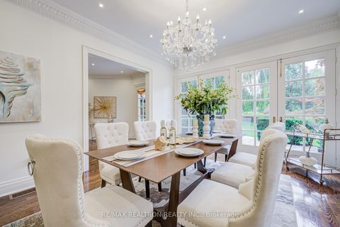 Photo 8 at 7 Legacy Court, Windfields, Toronto