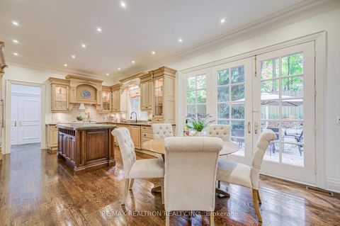 Photo 13 at 7 Legacy Court, Windfields, Toronto