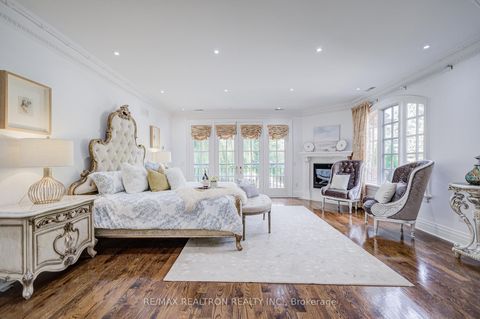 Photo 18 at 7 Legacy Court, Windfields, Toronto