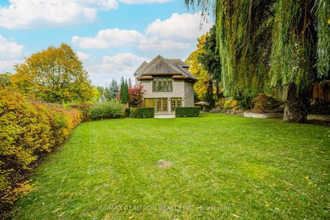 Photo 38 at 7 Legacy Court, Windfields, Toronto