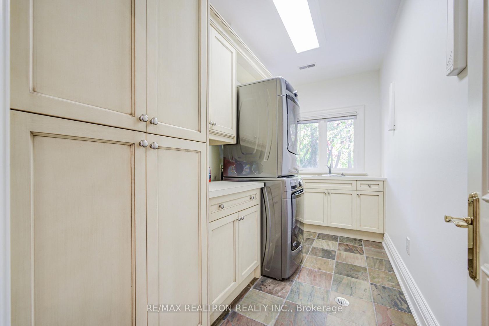 Photo 22 at 7 Legacy Court, Windfields, Toronto Photo 22 at 7 Legacy Court, Windfields, Toronto