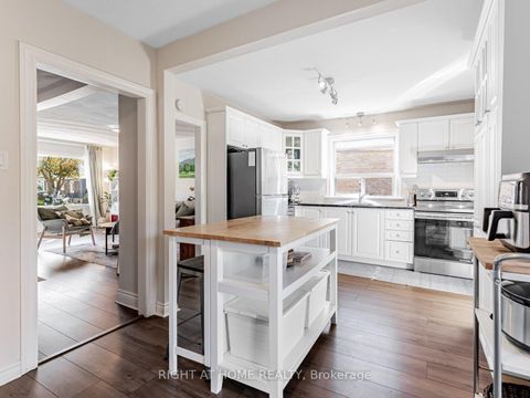 Photo 6 at 78 Hollis Avenue, Cliffside, Toronto