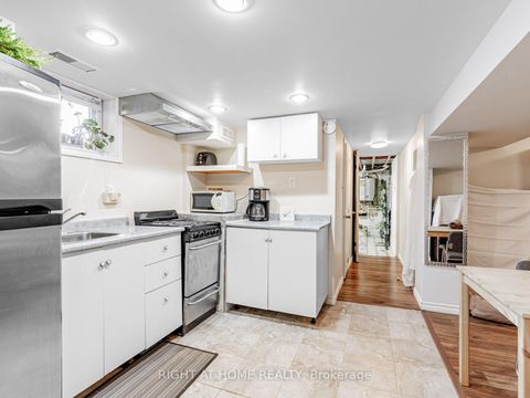 Photo 14 at 78 Hollis Avenue, Cliffside, Toronto