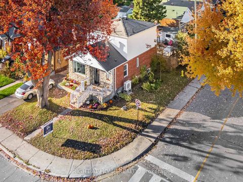 Photo 24 at 78 Hollis Avenue, Cliffside, Toronto