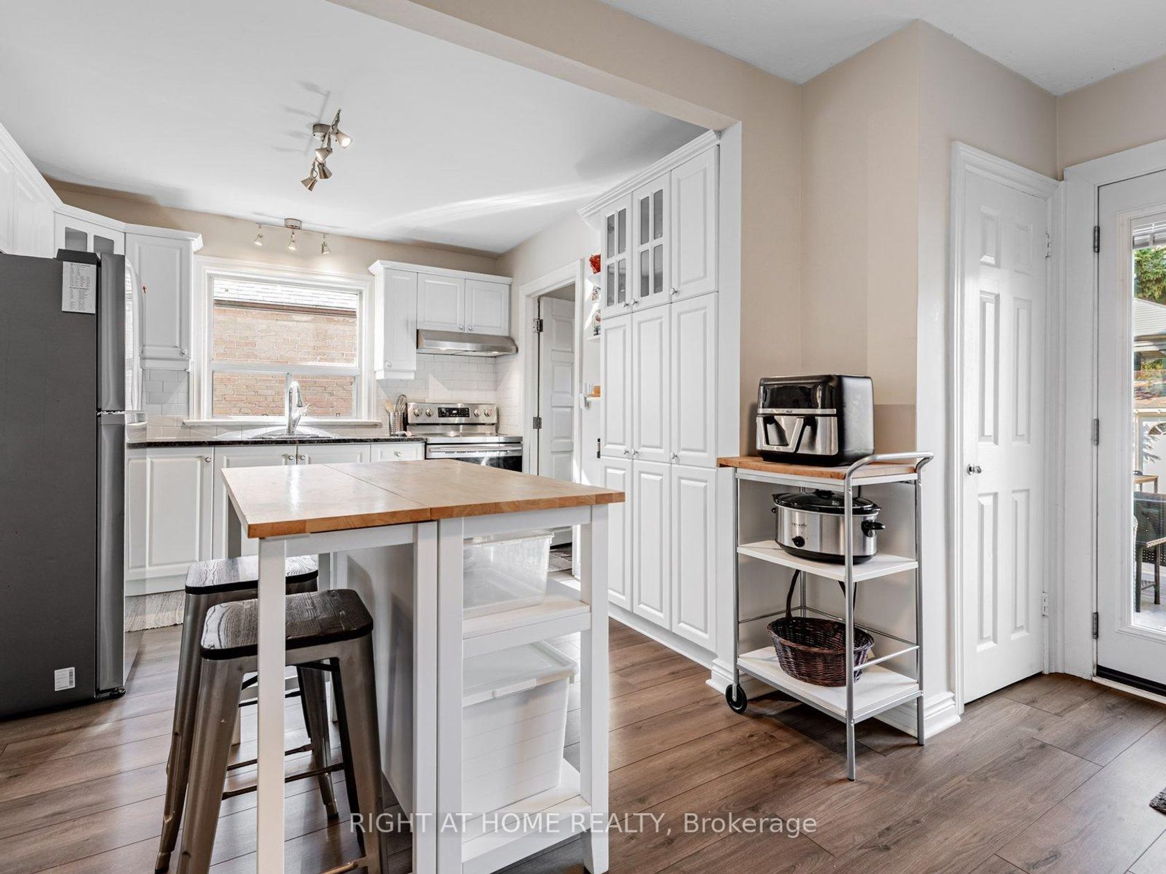 Photo 7 at 78 Hollis Avenue, Cliffside, Toronto Photo 7 at 78 Hollis Avenue, Cliffside, Toronto