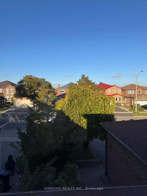 Photo 7 at 213 Hupfield Trail, Malvern, Toronto