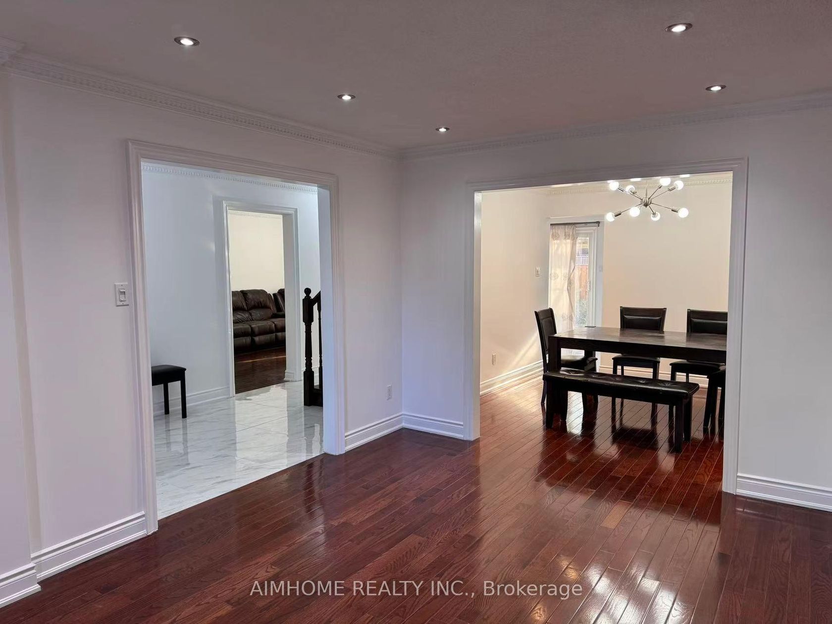 Photo 1 at 213 Hupfield Trail, Malvern, Toronto Photo 1 at 213 Hupfield Trail, Malvern, Toronto