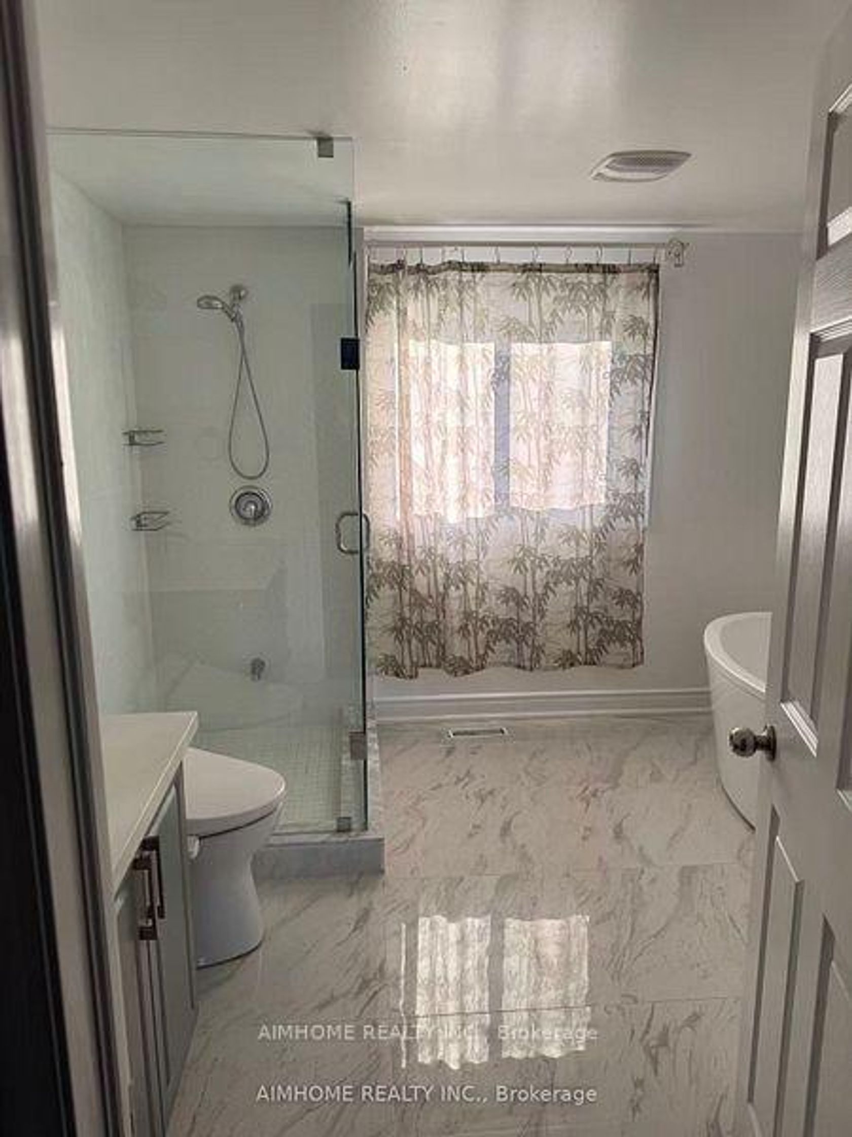 Photo 16 at 213 Hupfield Trail, Malvern, Toronto Photo 16 at 213 Hupfield Trail, Malvern, Toronto