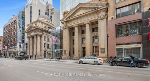 Photo 4 at 5607 - 197 Yonge Street, Yonge Corridor, Toronto Photo 4 at 5607 - 197 Yonge Street, Yonge Corridor, Toronto