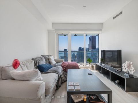 Photo 21 at 5607 - 197 Yonge Street, Yonge Corridor, Toronto Photo 21 at 5607 - 197 Yonge Street, Yonge Corridor, Toronto