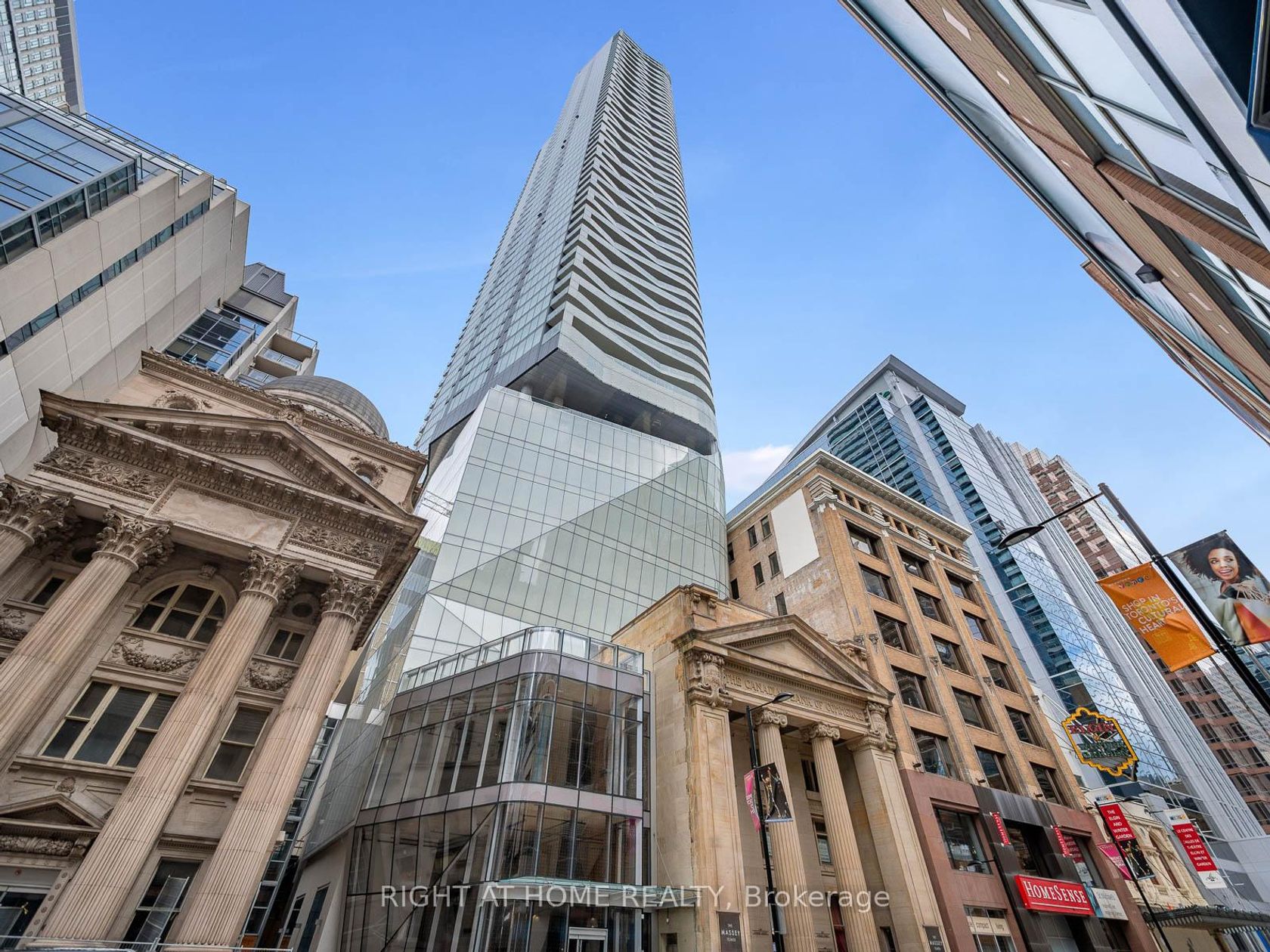 Photo 0 at 5607 - 197 Yonge Street, Yonge Corridor, Toronto Photo 0 at 5607 - 197 Yonge Street, Yonge Corridor, Toronto