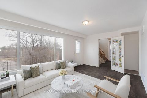 Photo 3 at 701 Finch Avenue W, Bathurst Manor, Toronto