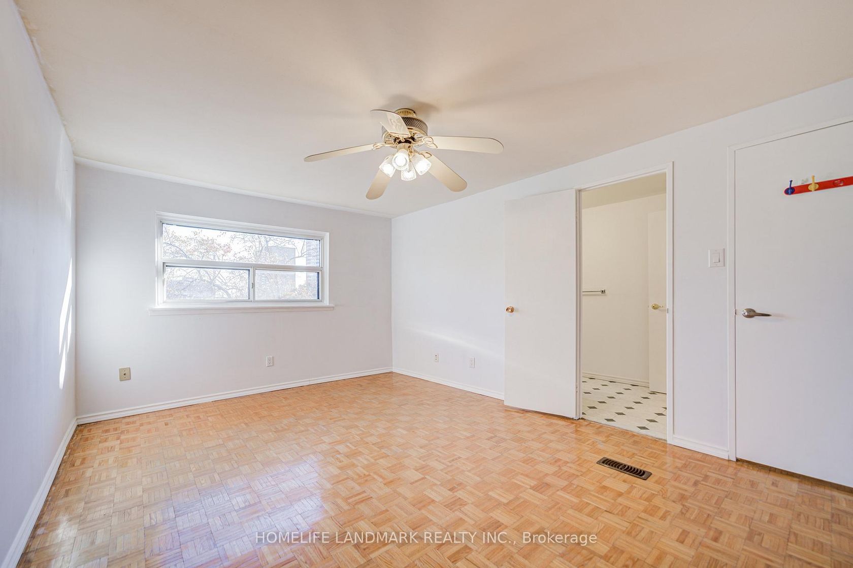 Photo 25 at 3025 Bridletowne Circle, L'Amoreaux, Toronto Photo 25 at 3025 Bridletowne Circle, L'Amoreaux, Toronto