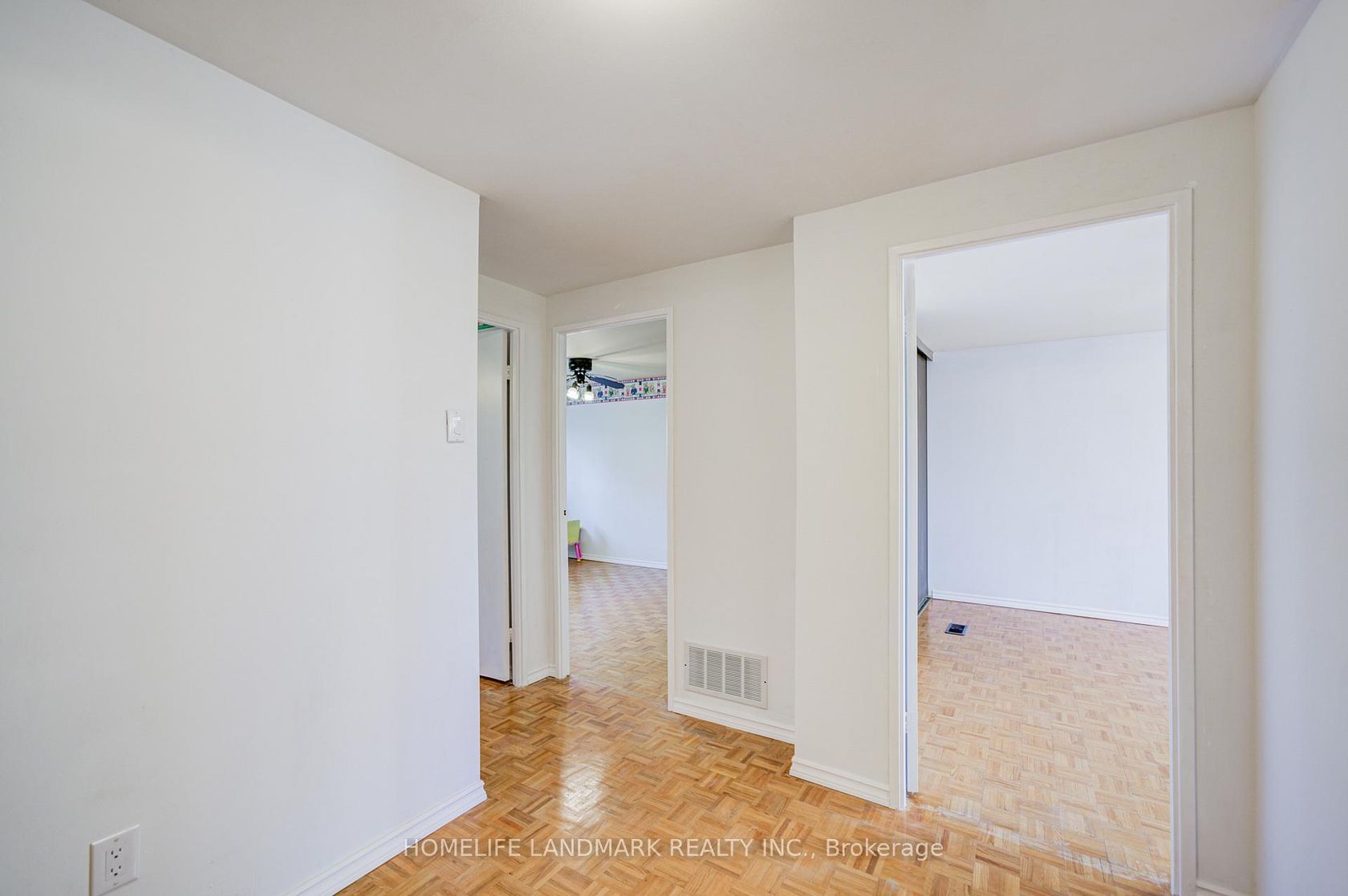 Photo 27 at 3025 Bridletowne Circle, L'Amoreaux, Toronto Photo 27 at 3025 Bridletowne Circle, L'Amoreaux, Toronto