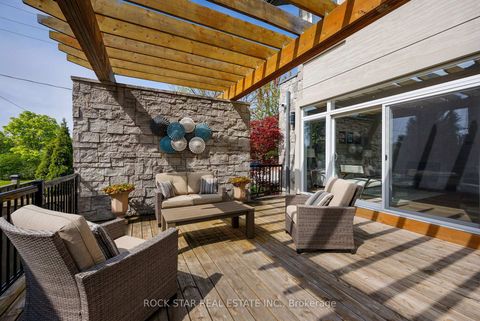 Photo 5 at 443 Seabourne Drive, WO West, Oakville