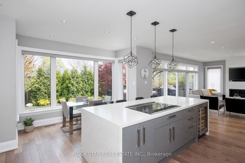 Photo 17 at 443 Seabourne Drive, WO West, Oakville