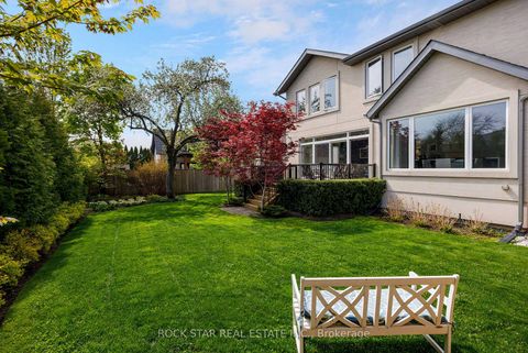 Photo 21 at 443 Seabourne Drive, WO West, Oakville