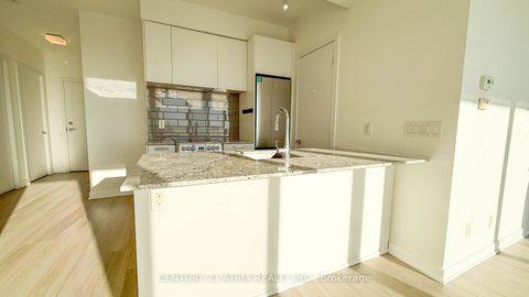 Photo 16 at 1805 - 57 St. Joseph Street, Bay Street Corridor, Toronto