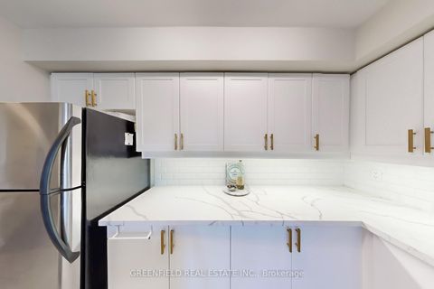 Photo 15 at 311 - 920 Sheppard Avenue W, Bathurst Manor, Toronto