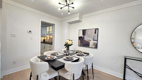 Photo 5 at 19 Pondtail Drive, Milliken, Toronto