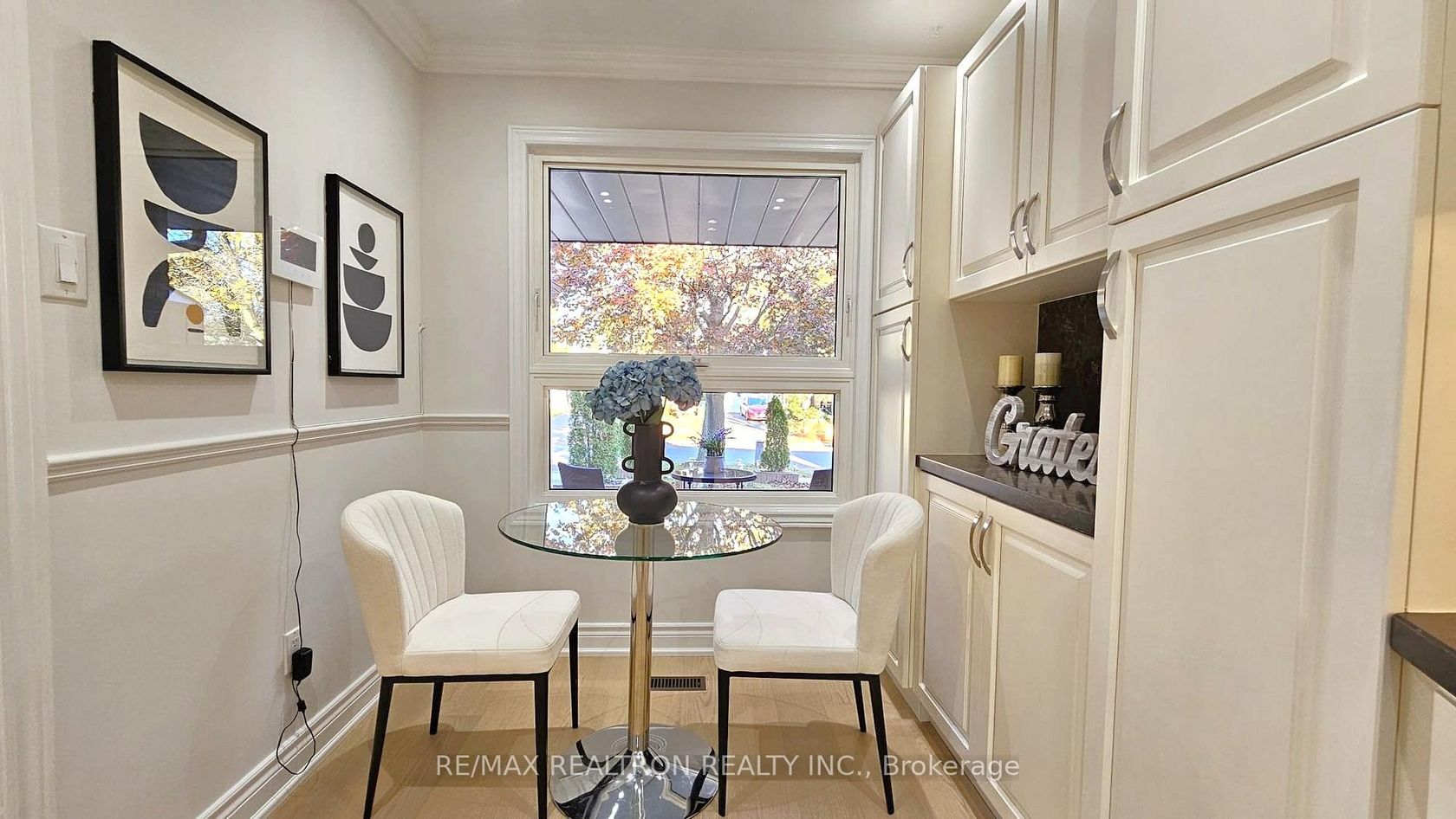 Photo 7 at 19 Pondtail Drive, Milliken, Toronto Photo 7 at 19 Pondtail Drive, Milliken, Toronto