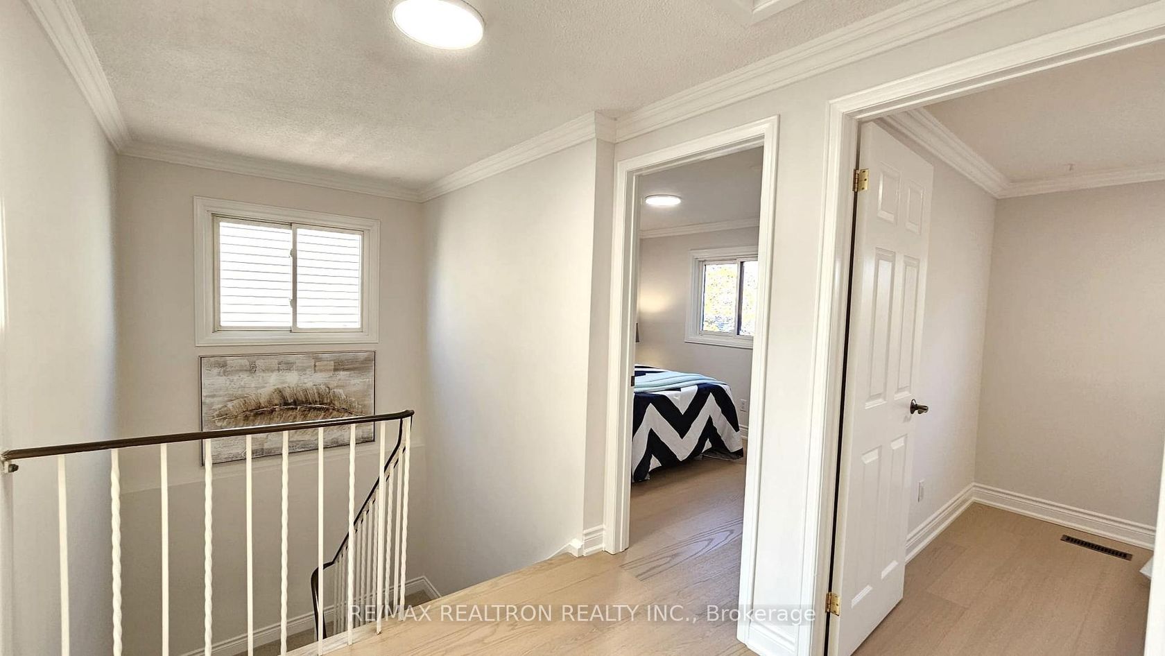 Photo 12 at 19 Pondtail Drive, Milliken, Toronto Photo 12 at 19 Pondtail Drive, Milliken, Toronto