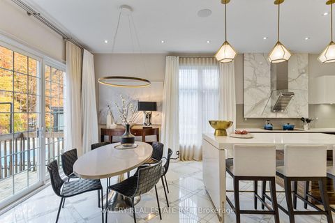 Photo 21 at 211 Grand Vellore Crescent, Vellore Village, Vaughan