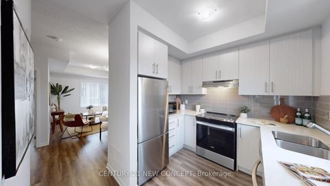 Photo 15 at 158 - 225 Birmingham Street, New Toronto, Toronto