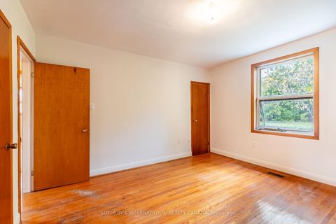 Photo 10 at 123 Redwater Drive, Kipling, Toronto