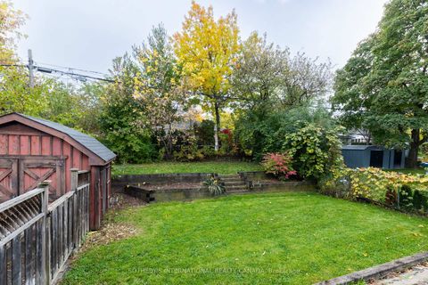 Photo 34 at 123 Redwater Drive, Kipling, Toronto