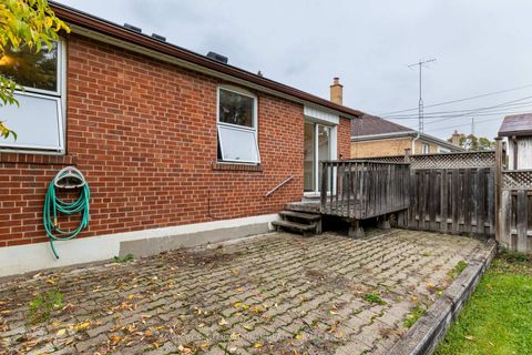 Photo 35 at 123 Redwater Drive, Kipling, Toronto