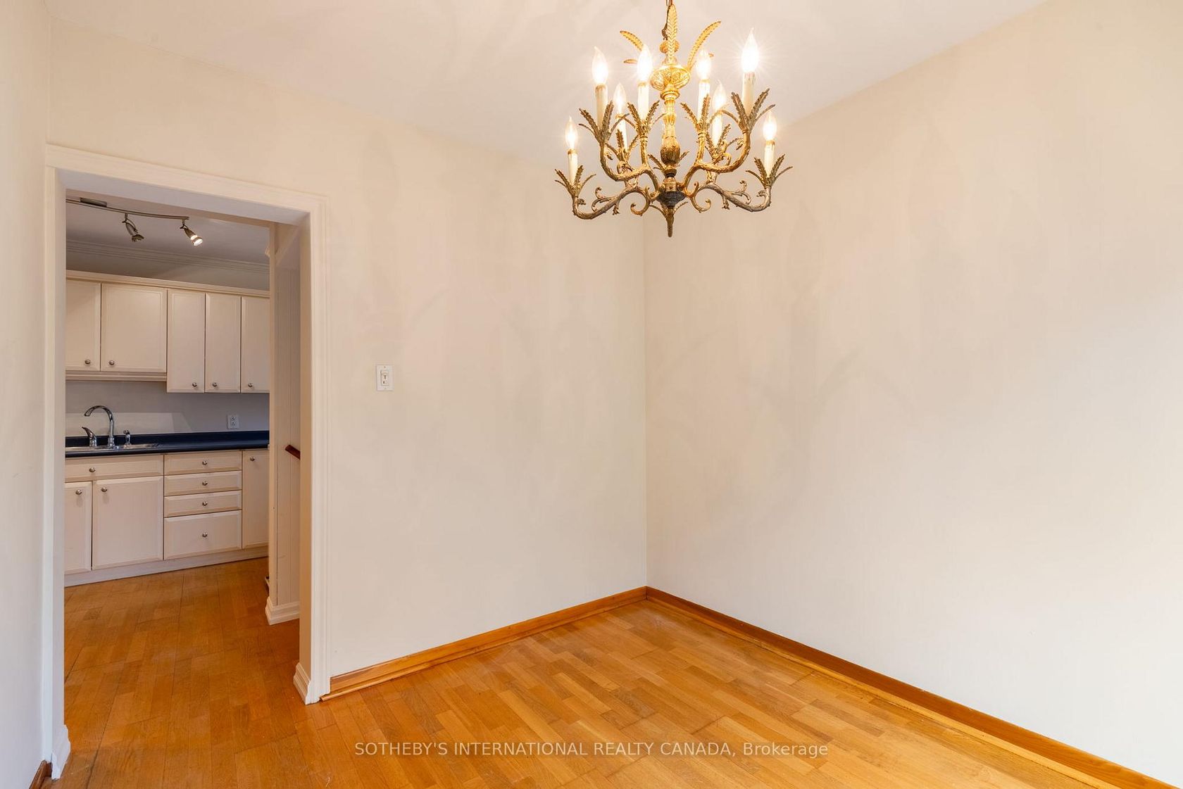 Photo 23 at 123 Redwater Drive, Kipling, Toronto Photo 23 at 123 Redwater Drive, Kipling, Toronto