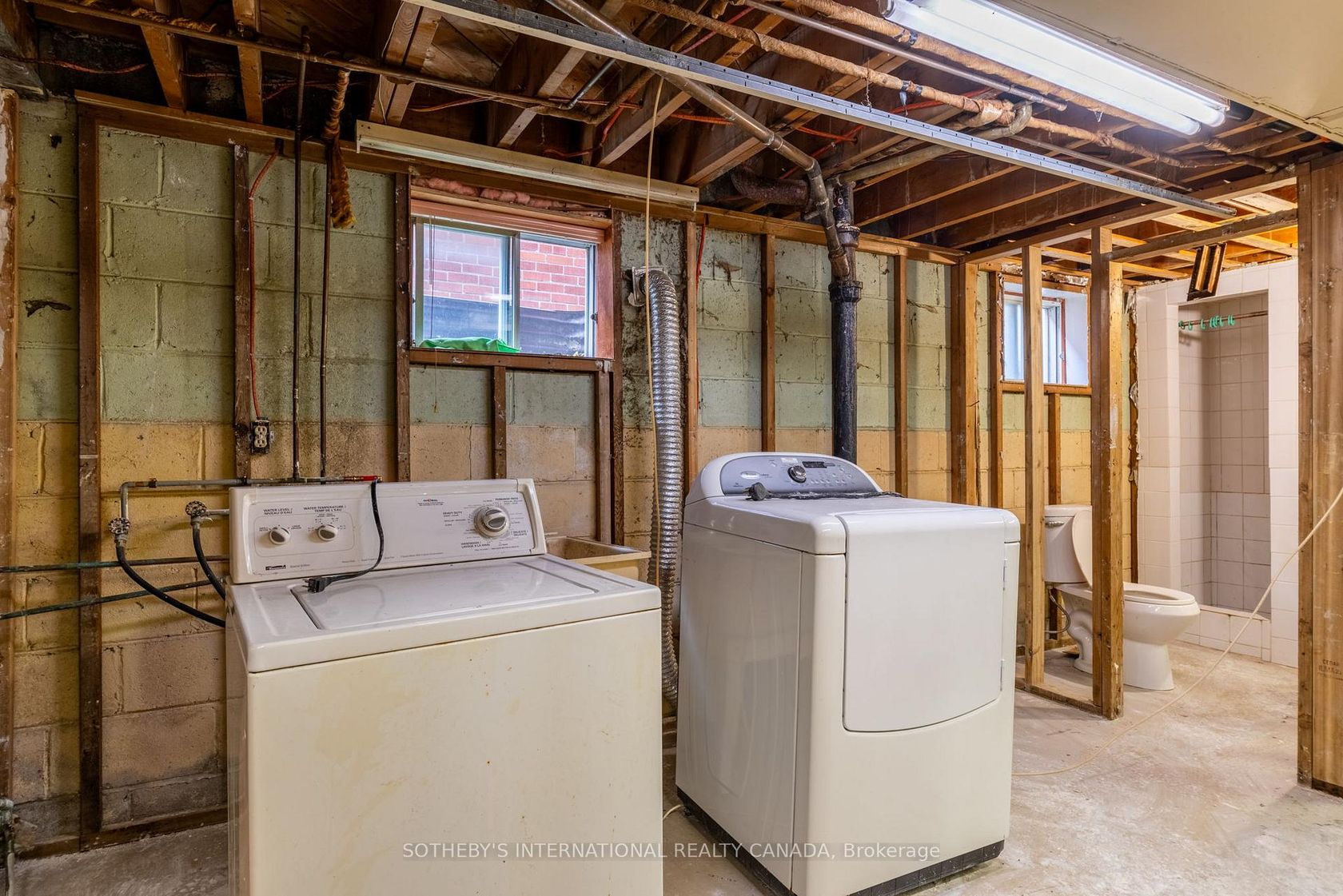 Photo 26 at 123 Redwater Drive, Kipling, Toronto Photo 26 at 123 Redwater Drive, Kipling, Toronto