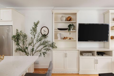 Photo 12 at 511 Merton Street, Mount Pleasant East, Toronto