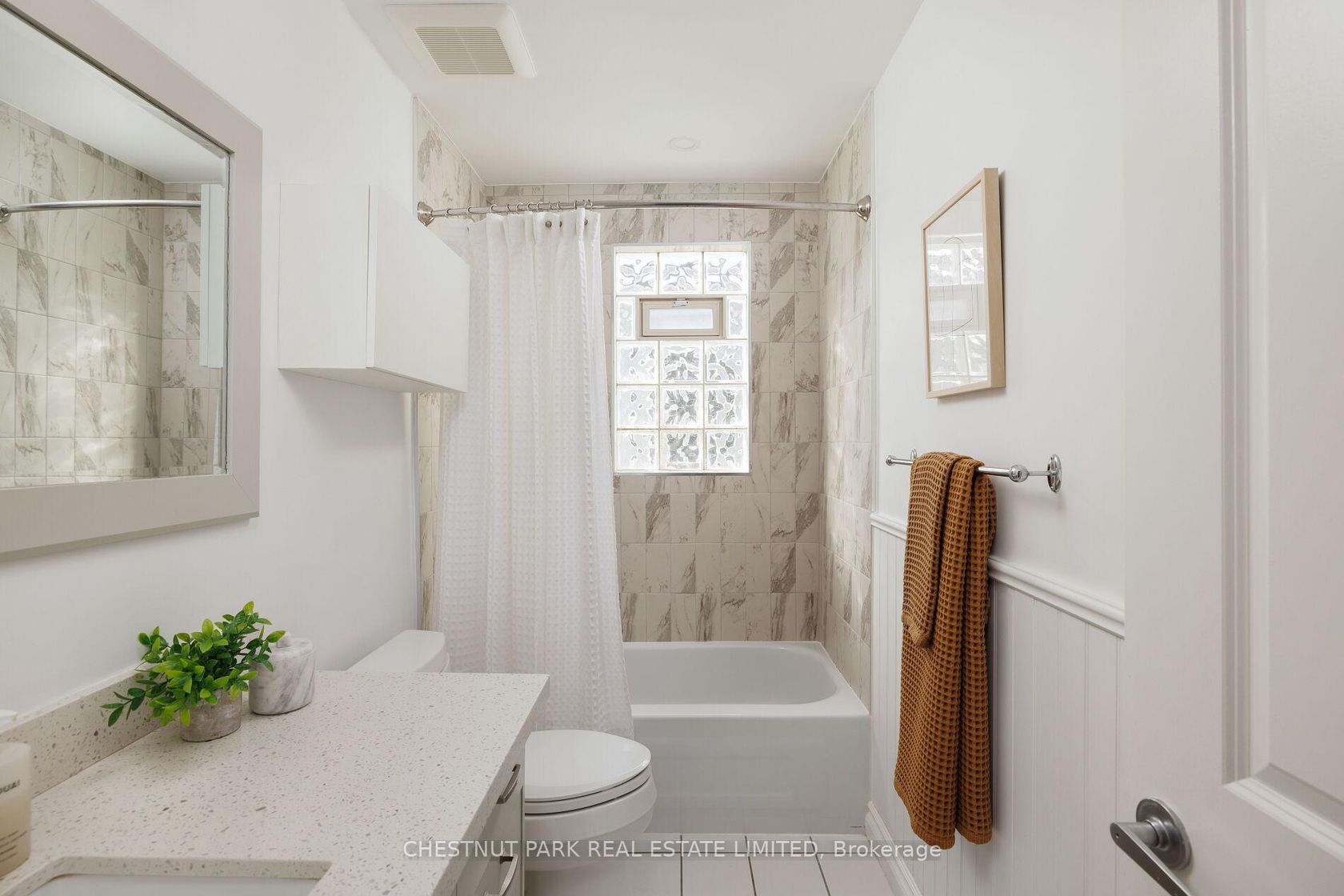 Photo 30 at 511 Merton Street, Mount Pleasant East, Toronto Photo 30 at 511 Merton Street, Mount Pleasant East, Toronto