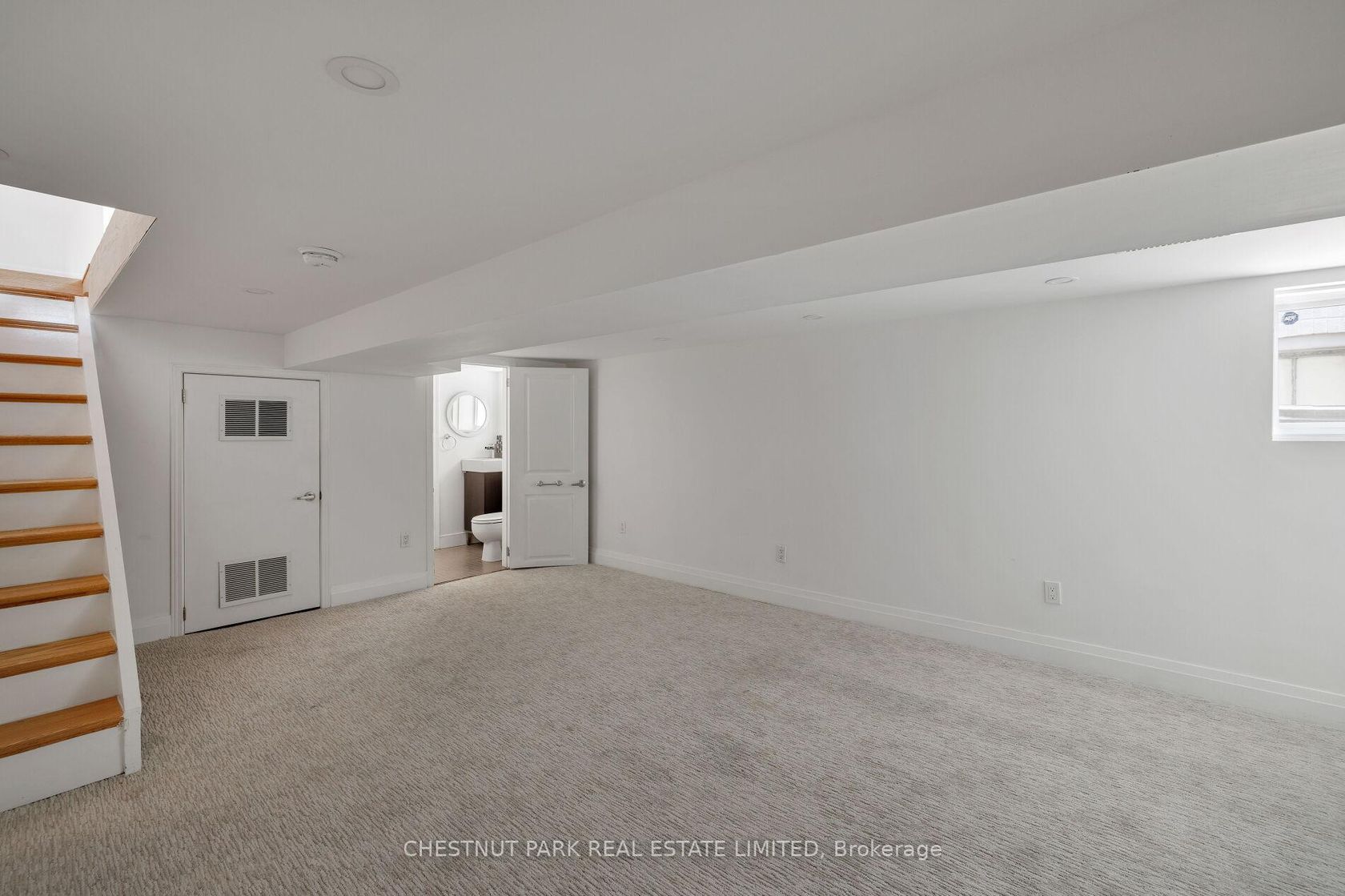 Photo 33 at 511 Merton Street, Mount Pleasant East, Toronto Photo 33 at 511 Merton Street, Mount Pleasant East, Toronto