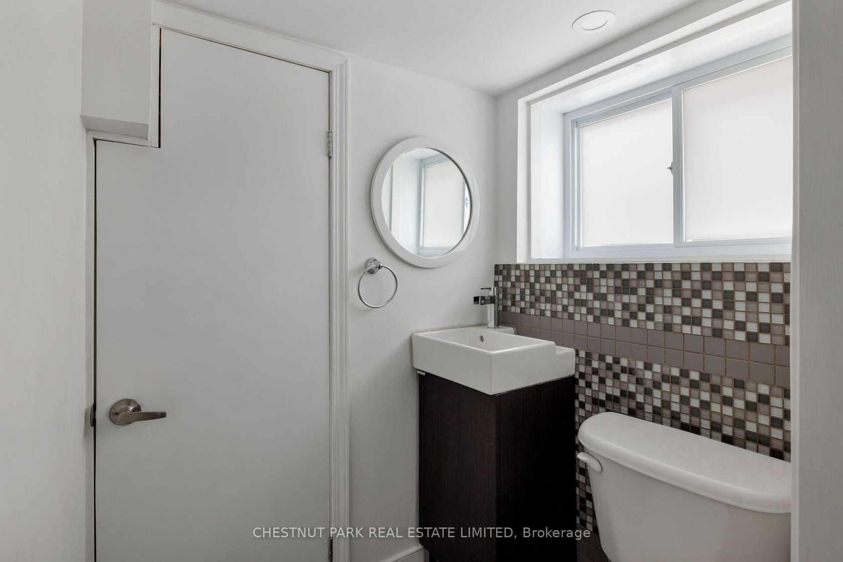 Photo 34 at 511 Merton Street, Mount Pleasant East, Toronto Photo 34 at 511 Merton Street, Mount Pleasant East, Toronto