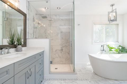 Photo 15 at 3 Saxon Road, Shore, Barrie