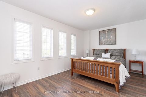 Photo 18 at 3 Saxon Road, Shore, Barrie